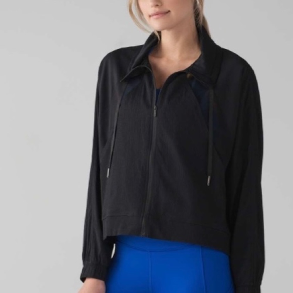 ⭐️Lululemon In Depth Jacket - Picture 1 of 6